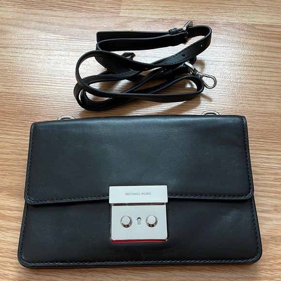 MICHAEL Michael Kors Handbags - Michael Kors Black Leather Clutch

Brand new - with tags